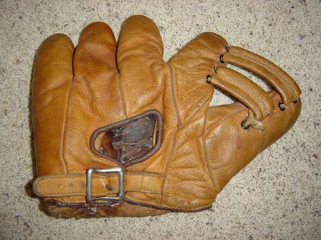 Joe Medwick Monarch G54 Back